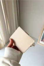 Anahtarlık ve Kartlık Detaylı Minimal Krem Kartlık Cüzdan - Görsel 2