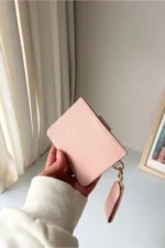 Anahtarlık ve Kartlık Detaylı Pudra Kartlık Cüzdan - Görsel 2